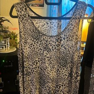 Chic Leopard Print Tank Top